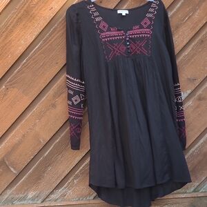 NWOT Patrons of Peac Embroidered Lightweight Black Dress
